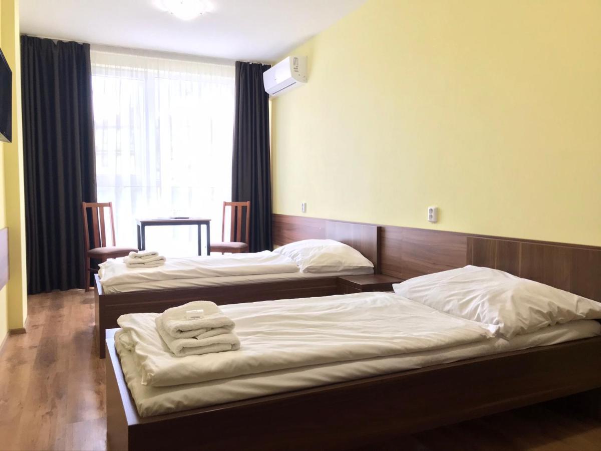Hotel Arena Brumov Eksteriør billede