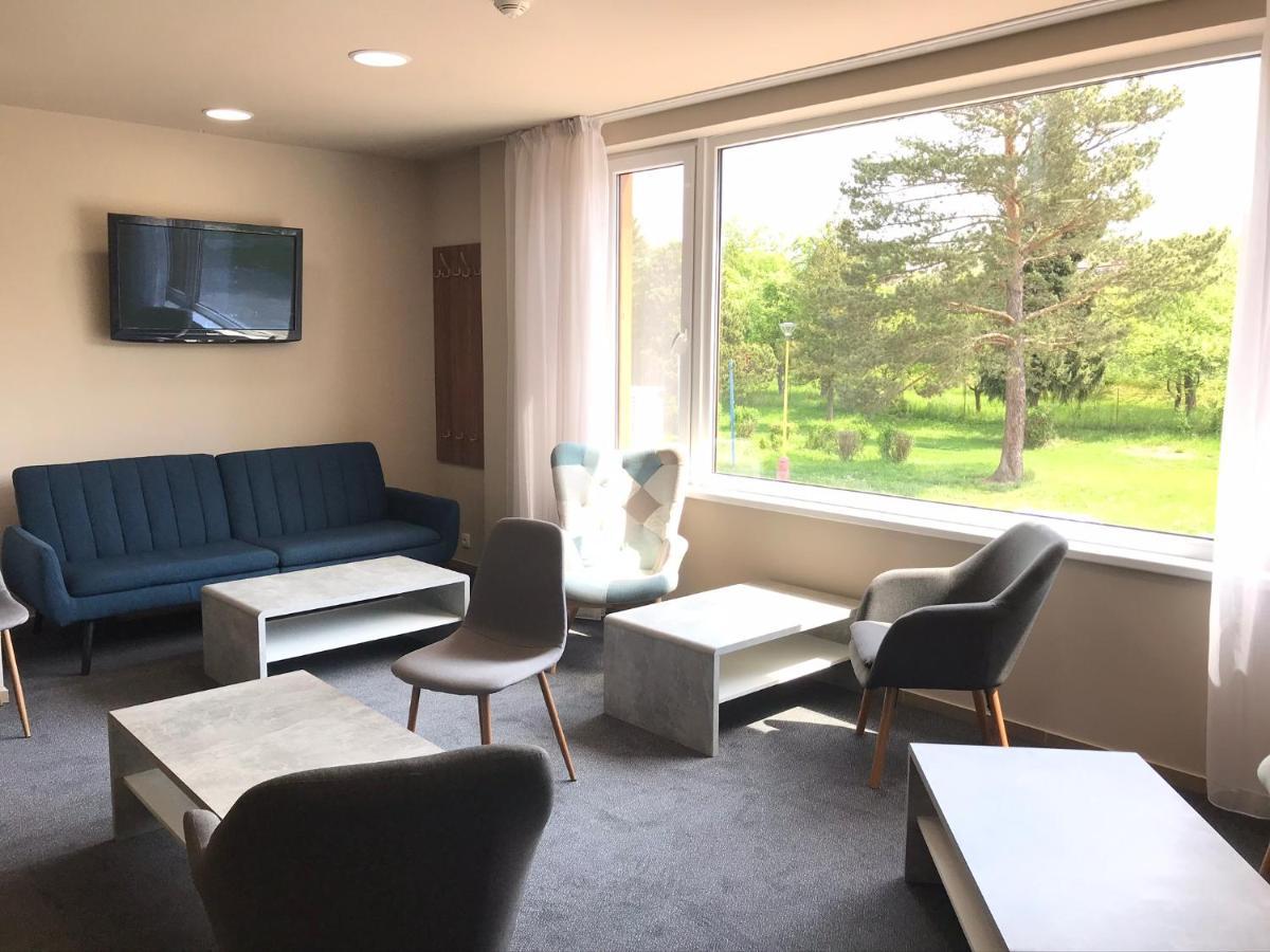 Hotel Arena Brumov Eksteriør billede